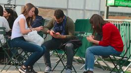 New York contro i social thumbnail