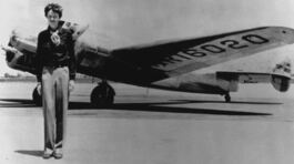 Ritrovato l'aereo di Amelia Earhart thumbnail