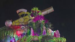 Rio, il carnevale a ritmo di samba thumbnail