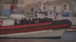 Meloni sui migranti, "Fare di più" thumbnail