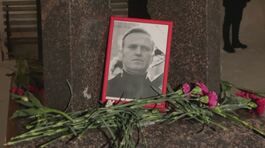 Navalny, il Cremlino fa muro thumbnail