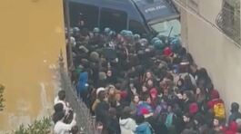 Piantedosi, "Fiducia nella polizia" thumbnail