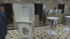 File ai seggi, voto contro Putin