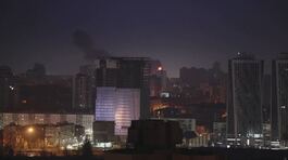 Putin torna a bombardare Kiev thumbnail