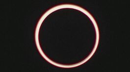 Eclissi totale, caccia al sole nero thumbnail