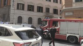 Gas tossici, hotel evacuato a Roma thumbnail