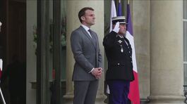 "Parigi e Londra cercano la guerra" thumbnail