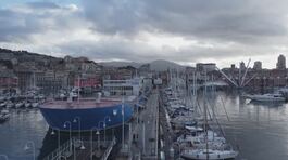Gli affari sullo yacht di Spinelli thumbnail