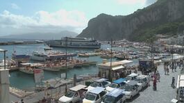 A Capri tornano l'acqua e i turisti thumbnail