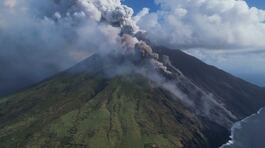 Vulcano Stromboli, è allerta rossa thumbnail