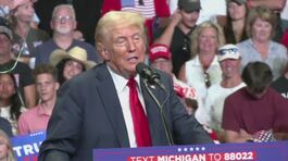 Trump rilancia e va all'attacco thumbnail