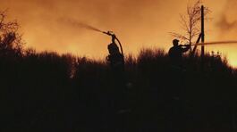 Grecia in fiamme, soffoca Atene thumbnail