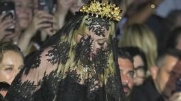 Madonna regina anche del fashion thumbnail