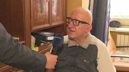 Trova lavoro, si spezza la schiena thumbnail