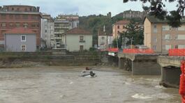Bombe d'acqua e frane, due dispersi thumbnail
