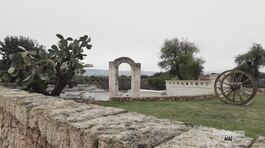 Una masseria nella roccia thumbnail