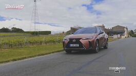 Il test drive della Lexus UX 300h a Bordeaux thumbnail