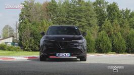 Il test drive della nuova Alfa Romeo Junior thumbnail