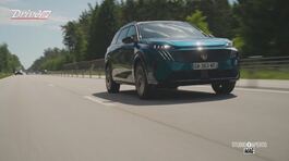 Alla scoperta del nuovo Peugeot E-5008 in Svezia thumbnail