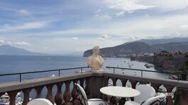 Una terrazza sul Golfo di Sorrento thumbnail
