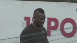 Balotelli-Genoa, frenata thumbnail