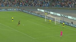Meret si scopre il salva-Napoli thumbnail