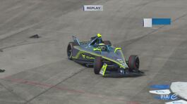 L'incidente di Di Grassi: subito out thumbnail
