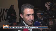 Il generale Vannacci contestato a Napoli