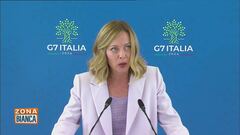 Giorgia Meloni commenta la rissa in parlamento
