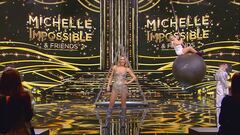 Michelle Hunziker e Katia Follesa in "Crazy in love" e "Wrecking ball"