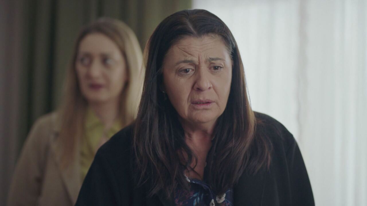 Segreti di famiglia, replica puntata 15 maggio in streaming | Video Mediaset