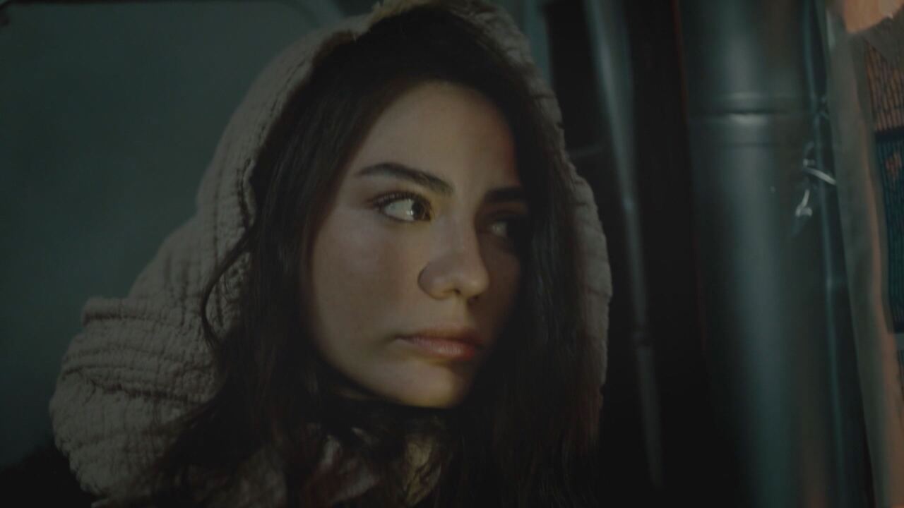 Io sono Farah, replica puntata del 28 luglio in streaming | Video Mediaset