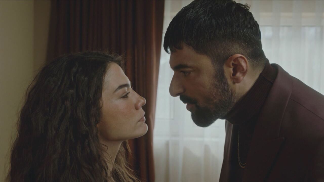 Io sono Farah, replica puntata del 1 agosto in streaming | Video Mediaset