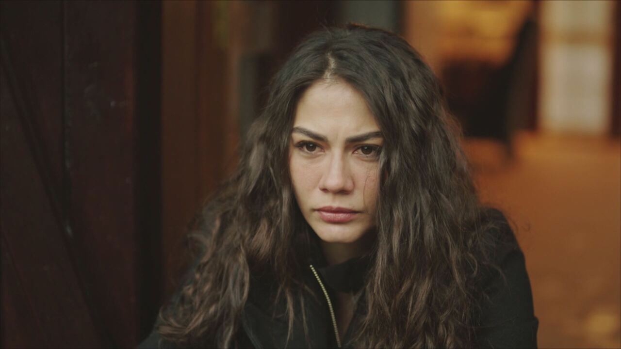 Io sono Farah, replica puntate del 12 dicembre in streaming | Video Mediaset