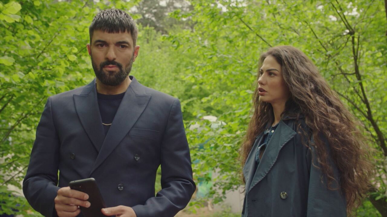 Io sono Farah, replica puntate serali del 5 gennaio in streaming | Video Mediaset