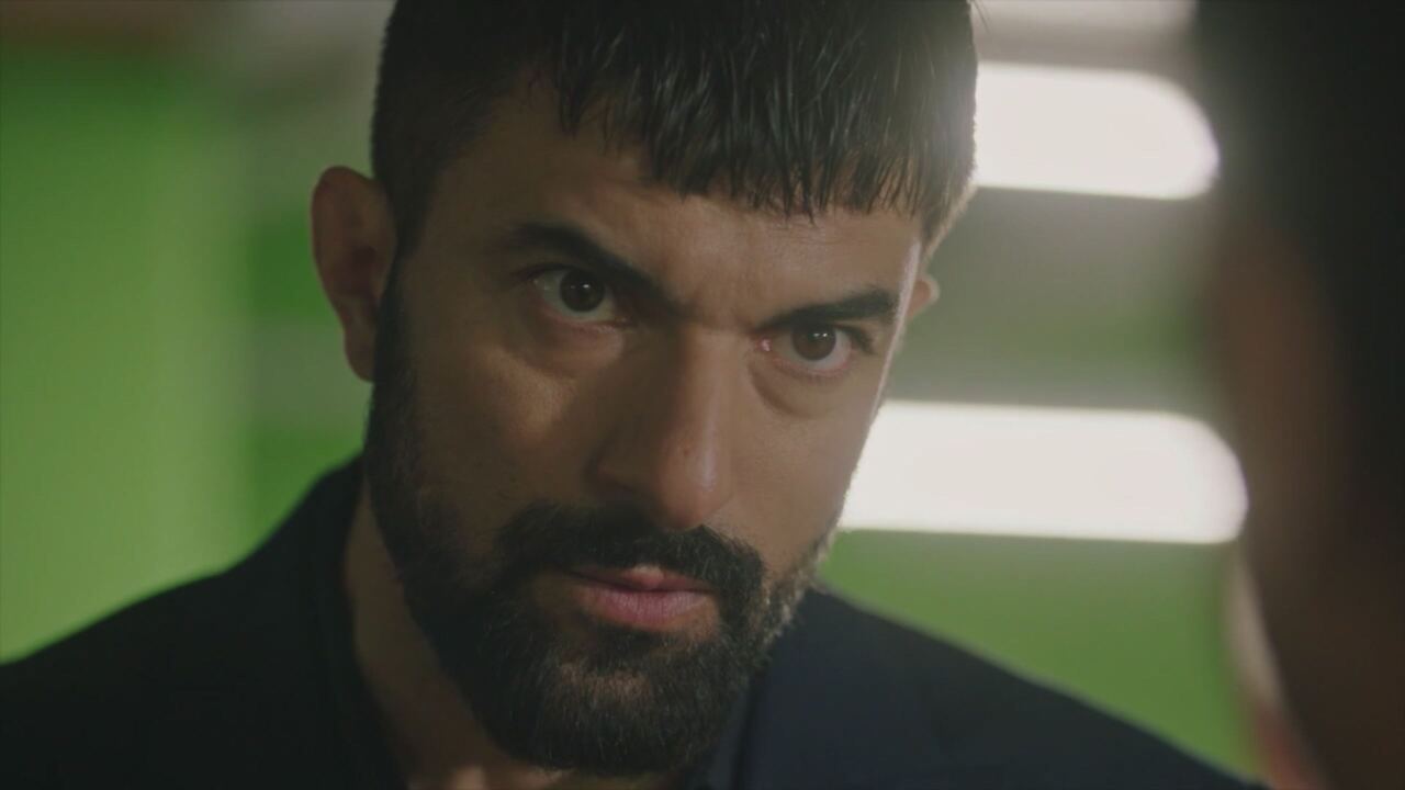 Io sono Farah, replica puntata del 7 gennaio in streaming | Video Mediaset