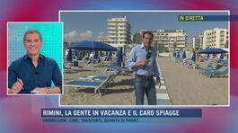 Rimini, la gente in vacanza e il caro spiagge thumbnail