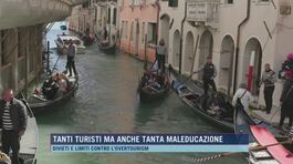 Tanti turisti ma anche tanta maleducazione thumbnail