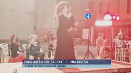 Drag queen sul sagrato di una chiesa thumbnail