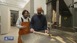 Max Angioni e il lavoro da falegname thumbnail