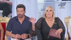 Le rimostranze di Gianni e Tina