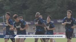 Napoli, riecco il "sole" thumbnail