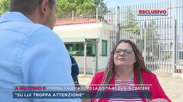 Omicidio Pierina Paganelli, Valeria dopo la visita al marito Louis in carcere thumbnail