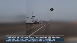 Valencia devastata dall'"alluvione del secolo" thumbnail