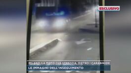 Milano, la moto che sfreccia, dietro i carabinieri thumbnail