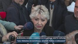 Eleonora Giorgi, l'abbraccio di amici e gente comune thumbnail
