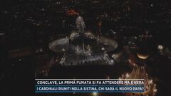 Conclave, la prima fumata si fa attendere ma è nera
