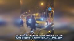 Un calcio sulla pancia a una ragazza e spintoni