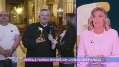 Acireale, parroco benedice con lo spruzzino: è polemica