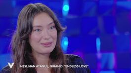 Neslihan Atagül e la storia d'amore con il marito Kadir thumbnail